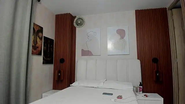 Maiasweet  online show from 1, 4, 2026