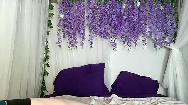 Snapshot of ElfGirlAna chatting on 10, 6, 2026 ElfGirlAna online show from 10, 6, 2026