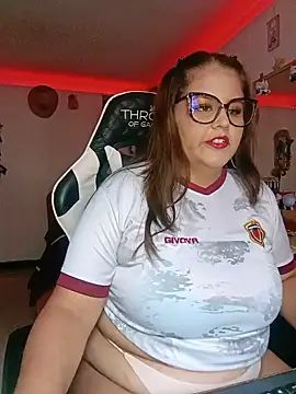 Snapshot of Bonny_rousse01 chatting on 3, 7, 2026 Bonny rousse01 online show from 3, 7, 2026