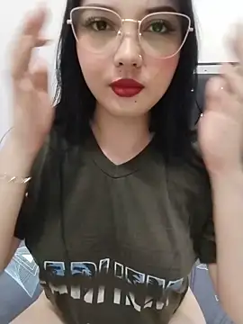 Snapshot of veleria_allurin chatting on 14, 6, 2026 veleria allurin online show from 14, 6, 2026