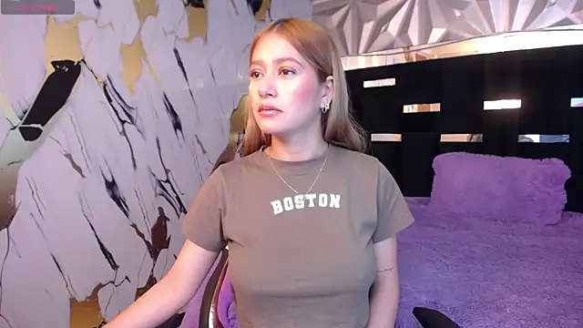Snapshot of Daniela-hill chatting on 21, 4, 2026 Daniela-hill online show from 21, 4, 2026