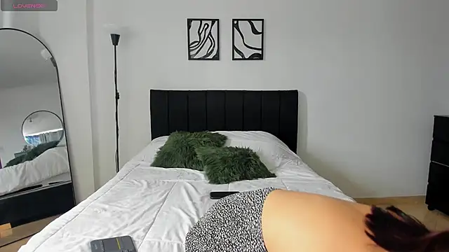 mai evans online show from 24, 6, 2026