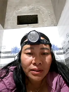 Snapshot of Nin-anna chatting on 5, 5, 2026 Nin-anna online show from 5, 5, 2026