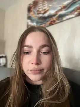 milana millka online show from 7, 4, 2026