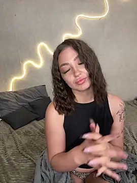 Arina Babyy online show from 13, 5, 2026