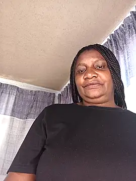 Snapshot of BabeThandi chatting on 10, 5, 2026 BabeThandi online show from 10, 5, 2026