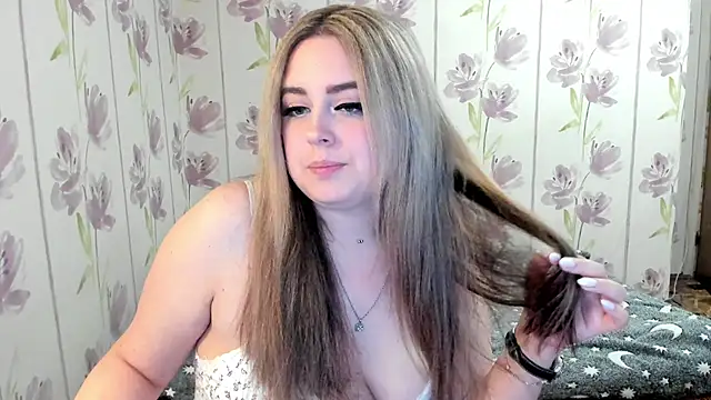 Snapshot of Agathameoww chatting on 14, 5, 2026 Agathameoww online show from 14, 5, 2026