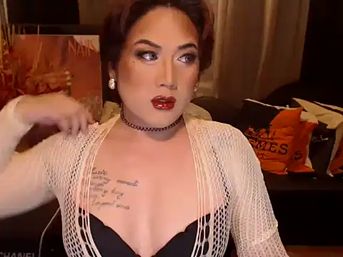 Snapshot of YourMistressAggy chatting on 4, 4, 2026 YourMistressAggy online show from 4, 4, 2026