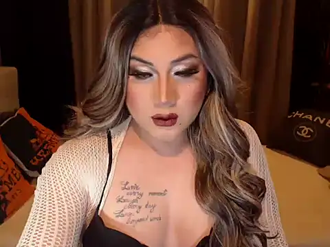 Snapshot of YourMistressAggy chatting on 18, 4, 2026 YourMistressAggy online show from 18, 4, 2026