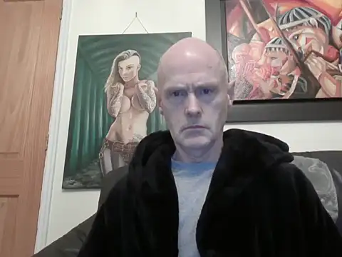 Snapshot of Useless_Wanker chatting on 6, 4, 2026 Useless Wanker online show from 6, 4, 2026