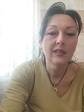 Snapshot of HelgaDennis chatting on 27, 3, 2026 HelgaDennis online show from 27, 3, 2026