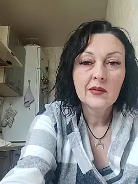 Snapshot of HelgaDennis chatting on 28, 3, 2026 HelgaDennis online show from 28, 3, 2026