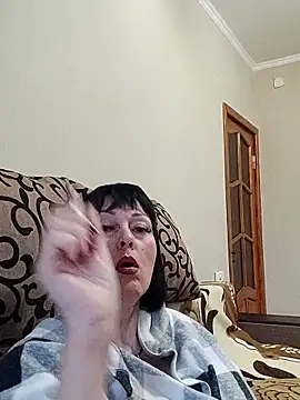 Snapshot of HelgaDennis chatting on 1, 4, 2026 HelgaDennis online show from 1, 4, 2026