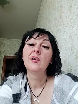 Snapshot of HelgaDennis chatting on 25, 4, 2026 HelgaDennis online show from 25, 4, 2026