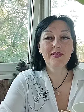 Snapshot of HelgaDennis chatting on 20, 6, 2026 HelgaDennis online show from 20, 6, 2026