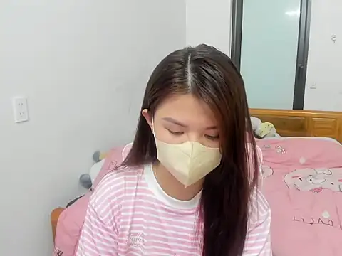 Snapshot of Chi_xinh19 chatting on 6, 6, 2026 Chi xinh19 online show from 6, 6, 2026