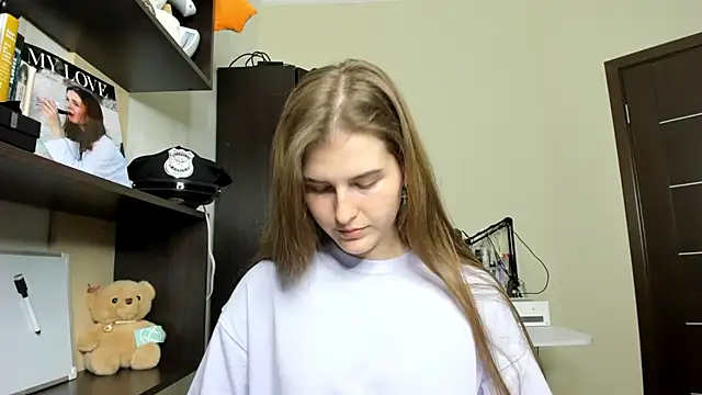 OhMyAlice online show from 10, 6, 2026