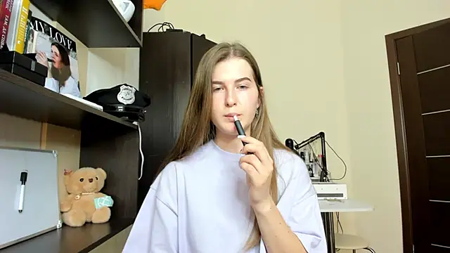 OhMyAlice online show from 13, 6, 2026