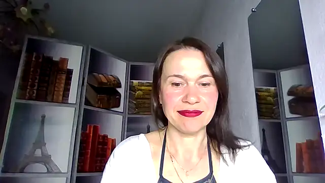 Snapshot of Selena_Moo chatting on 24, 3, 2026 Selena Moo online show from 24, 3, 2026