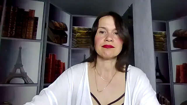 Snapshot of Selena_Moo chatting on 31, 3, 2026 Selena Moo online show from 31, 3, 2026