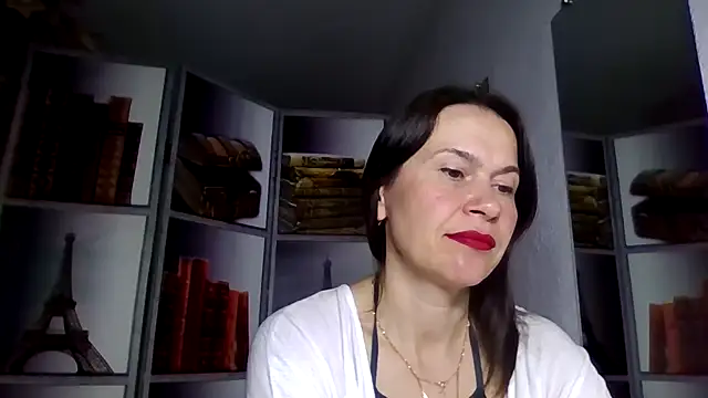 Snapshot of Selena_Moo chatting on 1, 4, 2026 Selena Moo online show from 1, 4, 2026