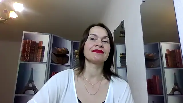 Snapshot of Selena_Moo chatting on 1, 5, 2026 Selena Moo online show from 1, 5, 2026