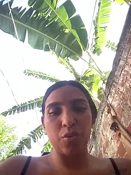 Snapshot of Blowjob-Queen_ chatting on 18, 4, 2026 Blowjob-Queen online show from 18, 4, 2026