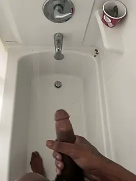 Snapshot of Mr11inchesnluvv chatting on 26, 3, 2026 Mr11inchesnluvv online show from 26, 3, 2026