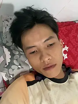 Snapshot of Nguyencuong1999 chatting on 4, 4, 2026 Nguyencuong1999 online show from 4, 4, 2026