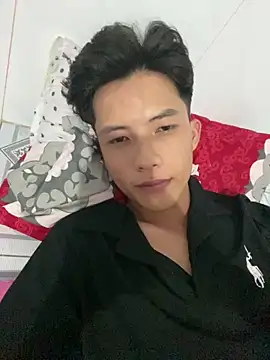 Snapshot of Nguyencuong1999 chatting on 13, 4, 2026 Nguyencuong1999 online show from 13, 4, 2026