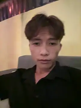 Snapshot of Nguyencuong1999 chatting on 9, 5, 2026 Nguyencuong1999 online show from 9, 5, 2026