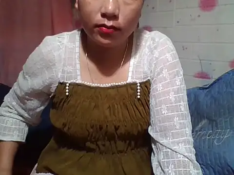 Hena   online show from 9, 4, 2026