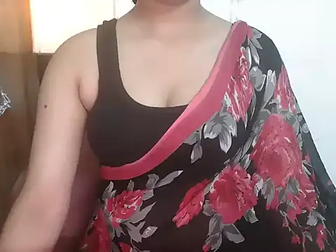 Snapshot of urvashi_rai chatting on 11, 7, 2026 urvashi rai online show from 11, 7, 2026