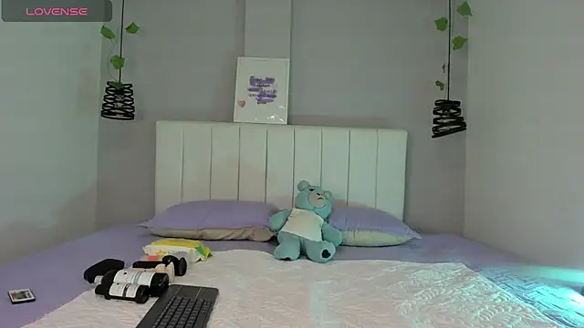 Snapshot of Khalessy_j chatting on 25, 3, 2026 Khalessy j online show from 25, 3, 2026