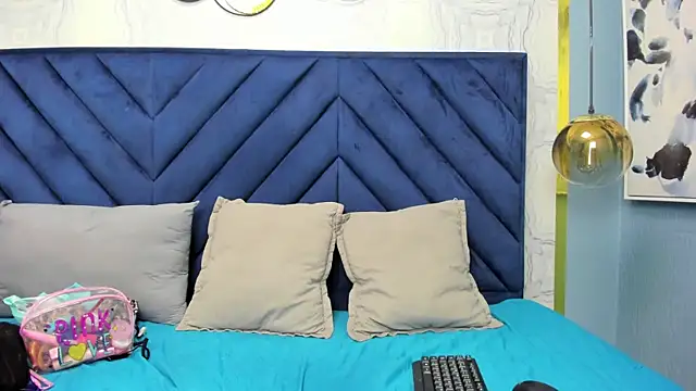 Snapshot of Nahomi_rosse chatting on 25, 3, 2026 Nahomi rosse online show from 25, 3, 2026