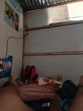 Snapshot of alexfrank24 chatting on 1, 6, 2026 alexfrank24 online show from 1, 6, 2026