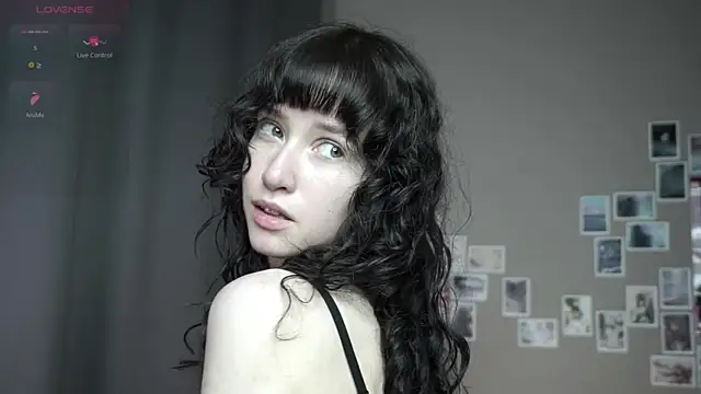 Snapshot of DellaLeck chatting on 3, 7, 2026 DellaLeck online show from 3, 7, 2026