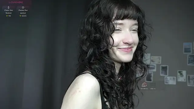 Snapshot of DellaLeck chatting on 15, 7, 2026 DellaLeck online show from 15, 7, 2026