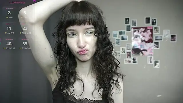 Snapshot of DellaLeck chatting on 30, 7, 2026 DellaLeck online show from 30, 7, 2026