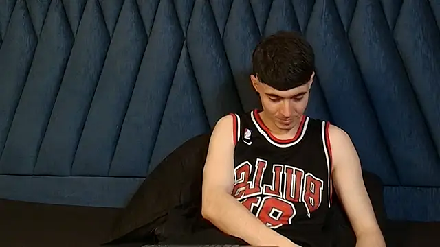 lio     online show from 2, 4, 2026