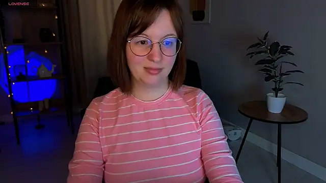 Snapshot of arizzzona_baby chatting on 10, 4, 2026 arizzzona baby online show from 10, 4, 2026