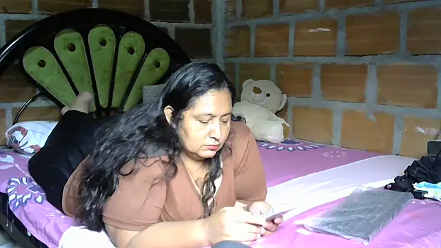 tistmature-69 online show from 19, 6, 2026