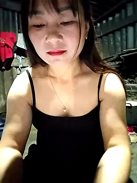Snapshot of Cute-flowers chatting on 30, 4, 2026 Cute-flowers online show from 30, 4, 2026