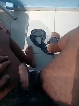 Snapshot of Negaopeludodom chatting on 4, 4, 2026 Negaopeludodom online show from 4, 4, 2026