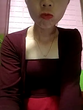 AmyLinee01 online show from 11, 4, 2026