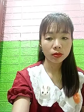 AmyLinee01 online show from 28, 6, 2026