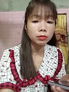 AmyLinee01 online show from 19, 7, 2026
