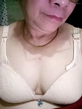 Snapshot of Funsexy1 chatting on 4, 4, 2026 Funsexy1 online show from 4, 4, 2026