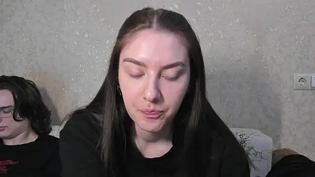 muuur love231 online show from 4, 4, 2026