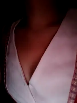 Snapshot of Ruby_Lucy chatting on 30, 4, 2026 Ruby Lucy online show from 30, 4, 2026